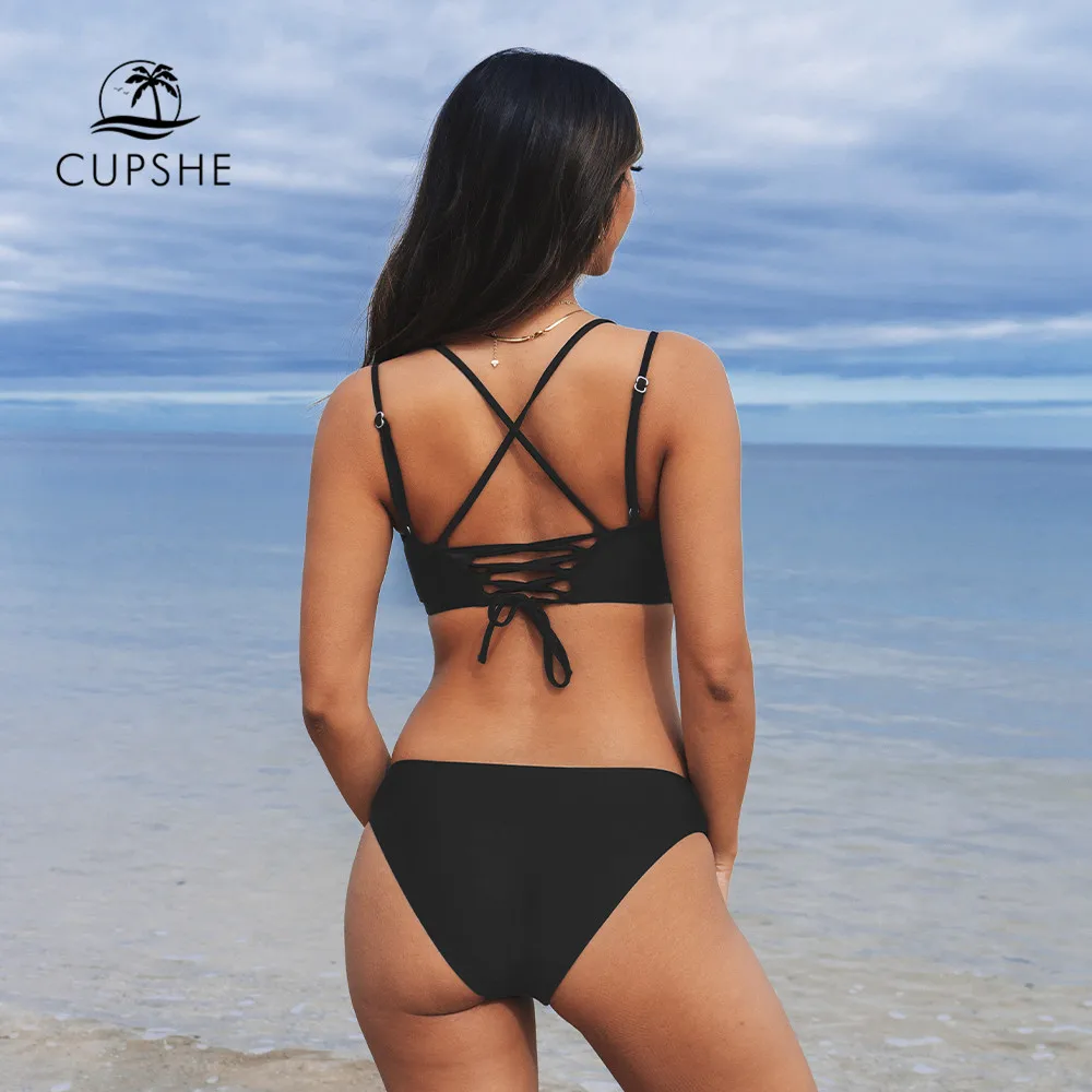 CUPSHE חזרה לקשור מותן נמוכה, ביקיני סטים של בגדי נשים שחורה סקסית V-צוואר רצועה שתי חתיכות Beachwear 2022 בגד ים בגדי ים