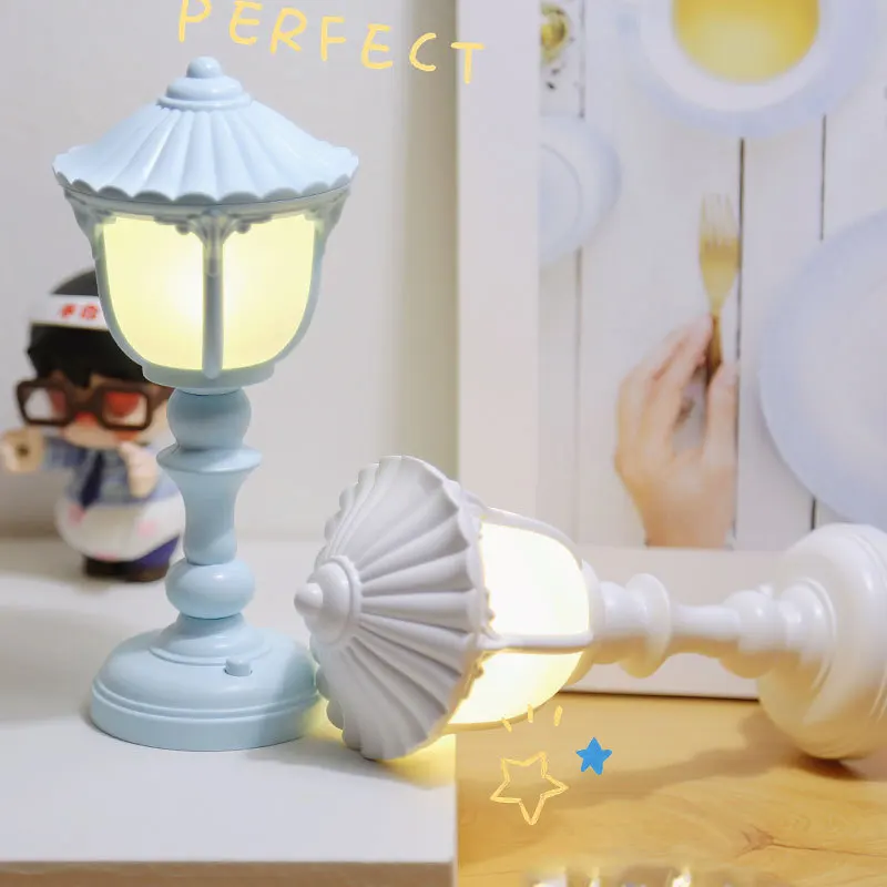 יצירתי מנורת שולחן LED רטרו מנורת לילה ניידת מנורת שולחן תלמיד מתנה קריקטורה אור חמים אווירה המנורה בסלון עיצוב