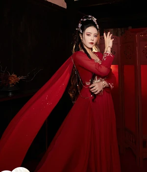 חם הדרמה עד הסוף של הירח Pianran תחפושות קוספליי Pianran פוקס Hanfu Changyue Jinming העתיקה השמלה Hanfu