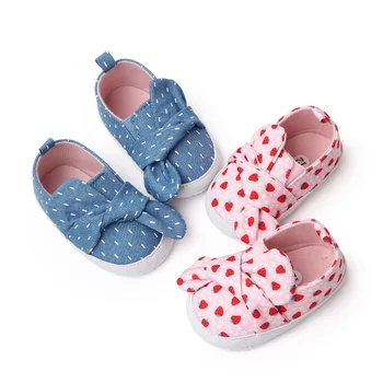 אביב קיץ נעלי תינוק חמוד תות Bowknot מזדמן תינוק נעלי פעוט רך הבלעדי התינוק קודם מהלכים החלקה נעליים