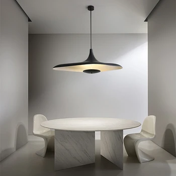נורדי יוקרה שרף נברשת מעצב איטלקי יצירתי LED תליון המנורה בסלון חדר שינה המסעדה פשוט תלוי אור.